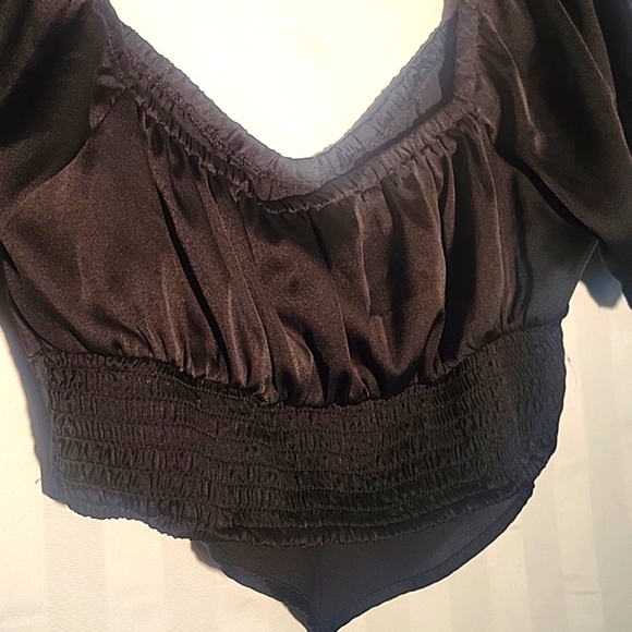 Forever 21 Black Satin Short Puff Sleeve Crop Top, Size: S - Picture 6 of 8